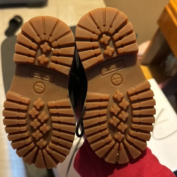 Timberland boots - Picture 2 of 2